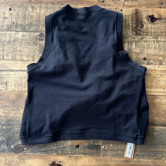 Cotton Twist Cropped Tank - Picture 7 of 7